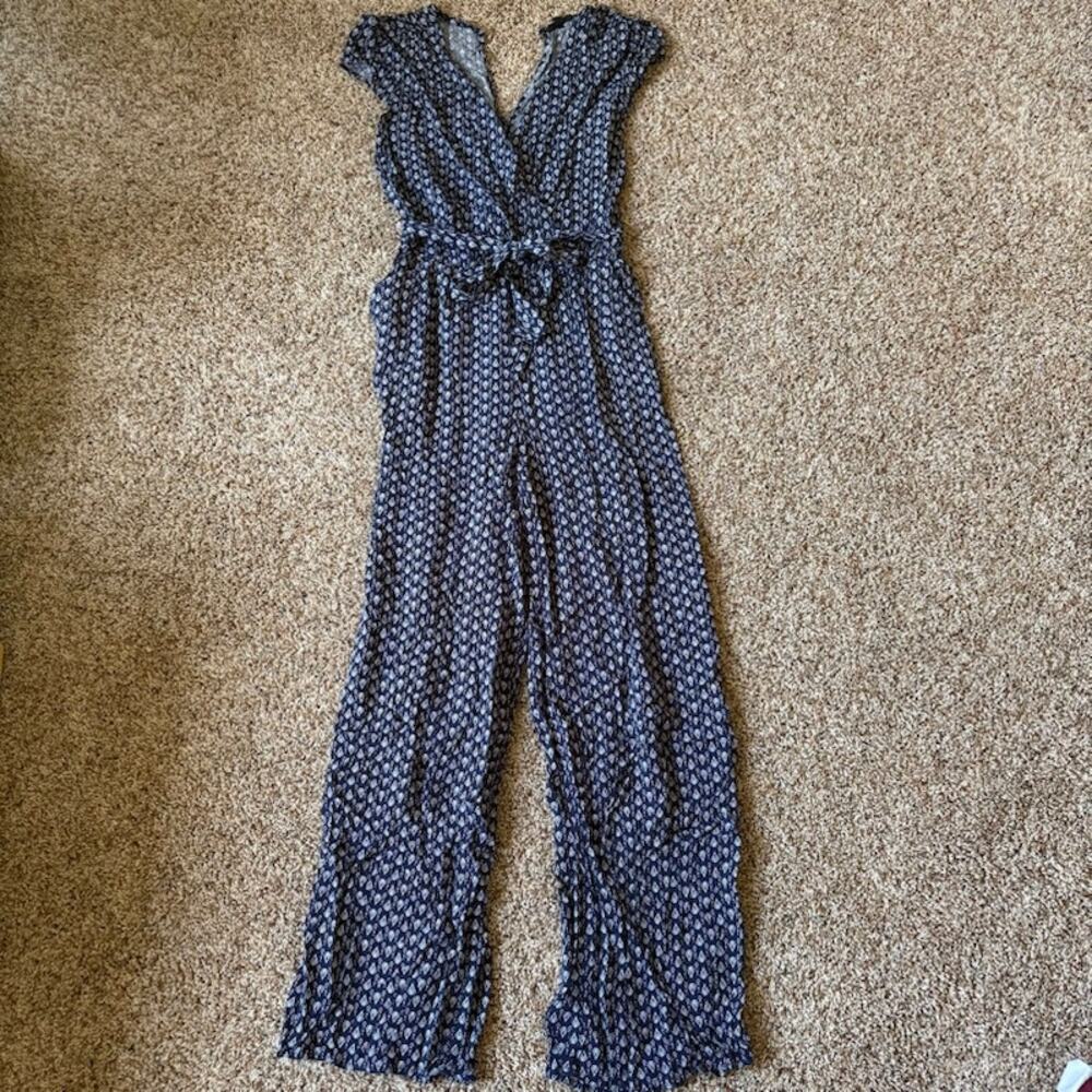BeBop Smocked-Waist Wide-Leg Surplice Jumpsuit Women's L Sleeveless Tie Waist